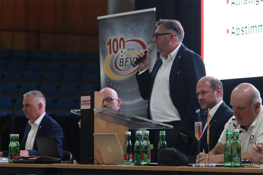 Johannes Wutzlhofer und die Bestätigung als BFV-Präsident 