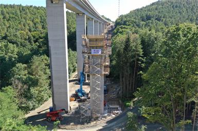 Talübergänge S 31: Weiterer Meilenstein bei Fertigstellung erreicht