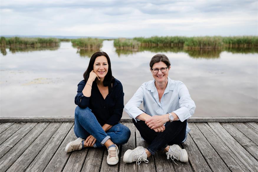 Birgit Machtinger und Brigitte Krizsanits präsentieren ihr Buch: "Der Neusiedler See ein Grenzgänger im Wandel der Zeit".