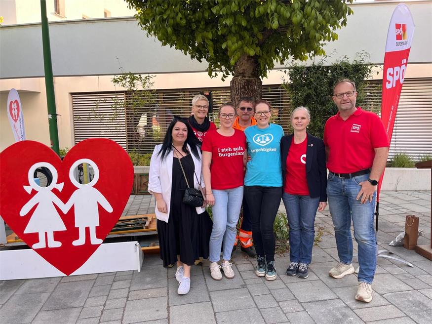 „Tag der Arbeit“: Rund 2.000 Besucher bei Veranstaltungen im Bezirk