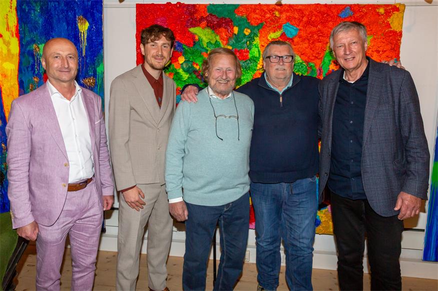 Bürgermeister Roman Jandrisevits, Philip Juranich, Gerhard Kisser, Künstler Peter White und Thomas Stelzer. 