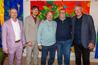 Bürgermeister Roman Jandrisevits, Philip Juranich, Gerhard Kisser, Künstler Peter White und Thomas Stelzer. 