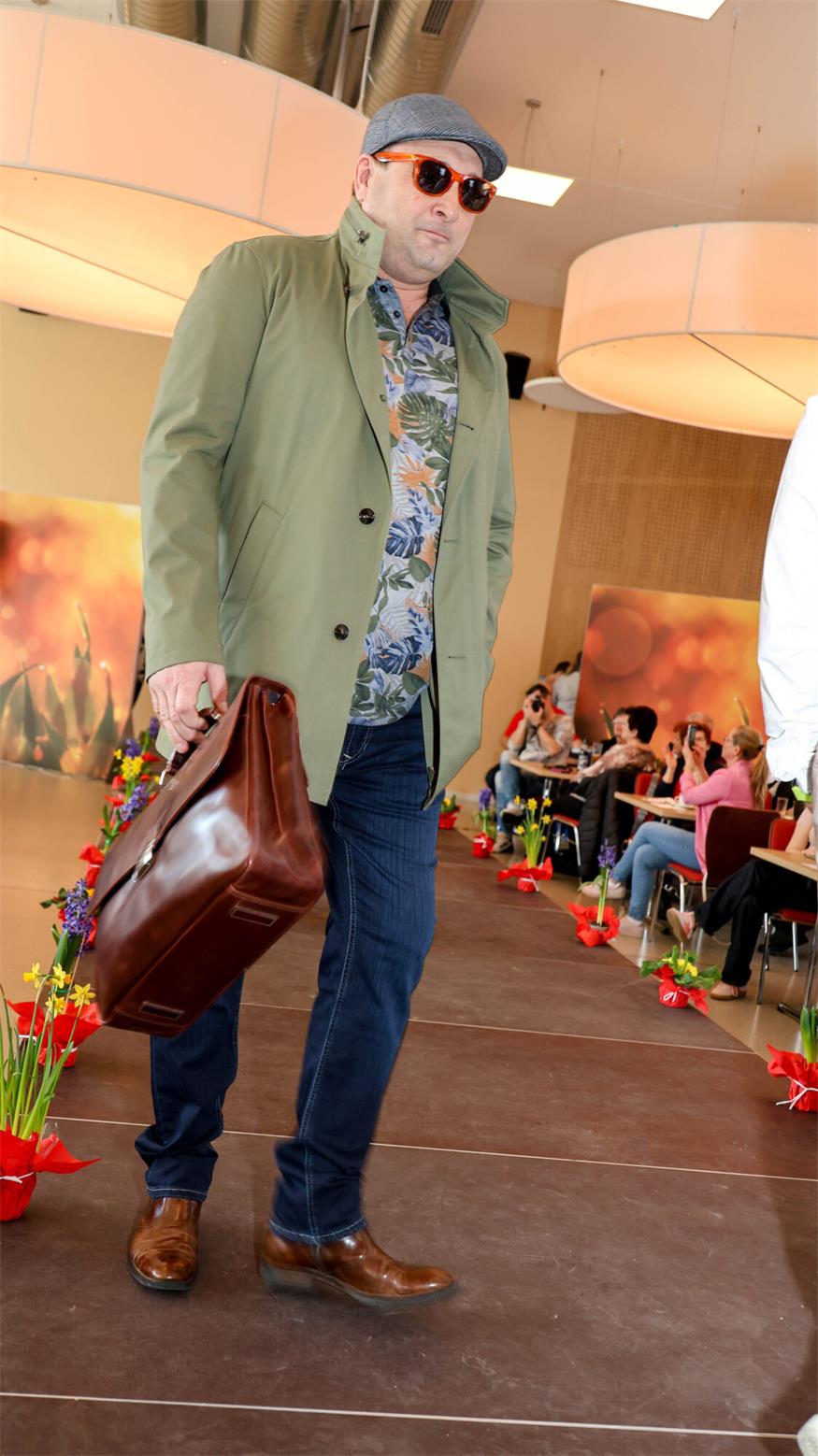 Fesche Models am Catwalk in Klingenbach