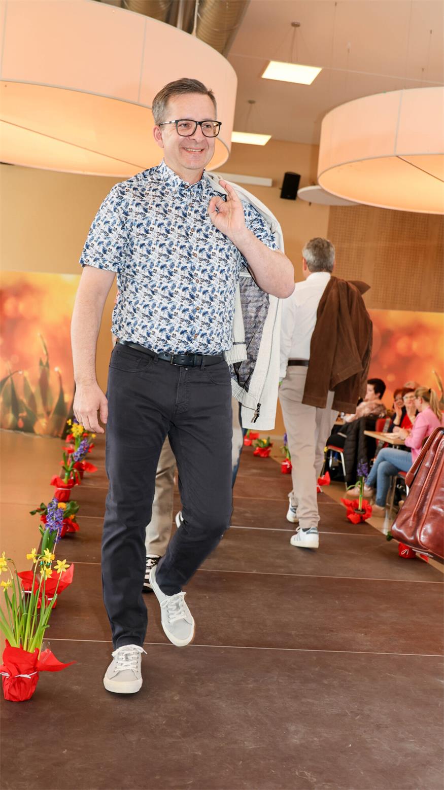 Fesche Models am Catwalk in Klingenbach