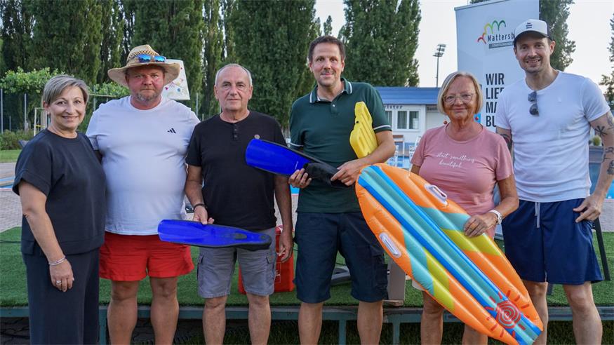 Bürgermeisterin Claudia Schlager mit den Moderatoren Wolfgang Millendorfer, Thomas Hofer und den Gästen Geri Fasching, Toni Haider, Ingrid Salamon.