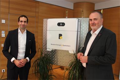Burgenland-Energie-Vorstandsvorsitzender Stephan Sharma, Landeshauptmann Hans Peter Doskozil (v.l.).