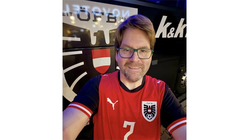 Christian Eidler wird sich die drei Matches der Österreichischen Nationalmannschaft bei der Weltmeisterschaft live ansehen. 