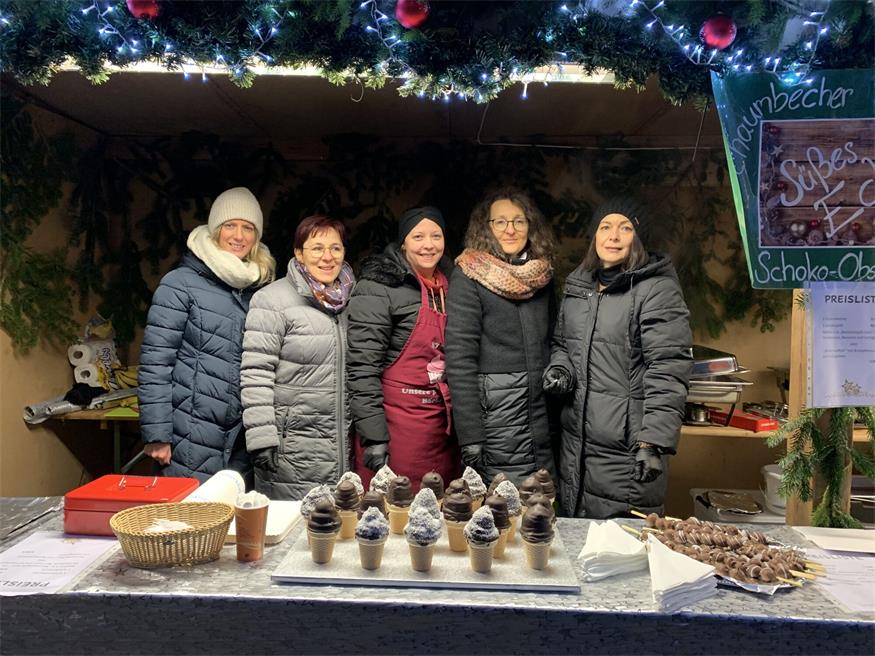 Weihnachtsfreude beim Adventzauber der Lackendorfer Vereine
