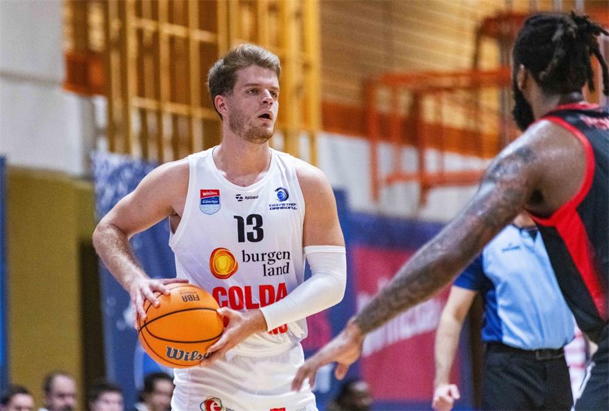 Csaba Fazekas war gegen den SKN St. Pölten on fire: 23 Punkte, 6 Rebounds, 4 Assists.