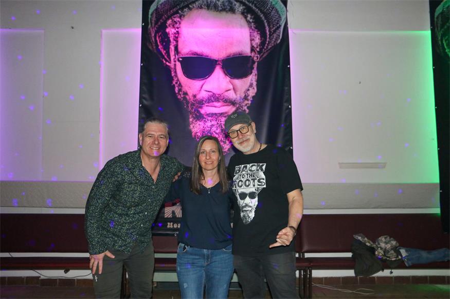 DJ Masi Schneeberger mit Sonja Aminger und DJ Nick Wukovits beim alljährlichen „Back to the Roots“ am Ostersonntag.