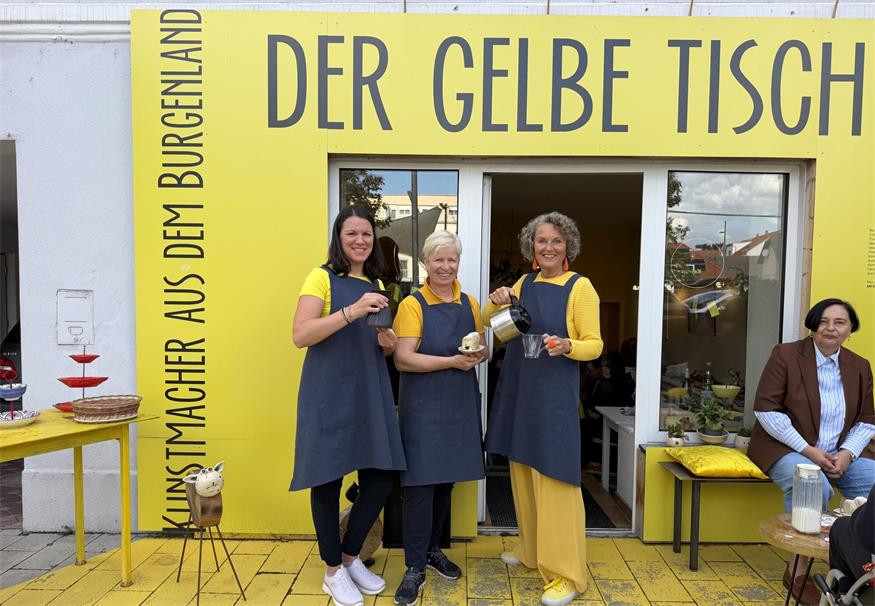 Dagmar Habeler, Sabine Kerstinger und Eva Ledl verführten mit ihrem Dessert.