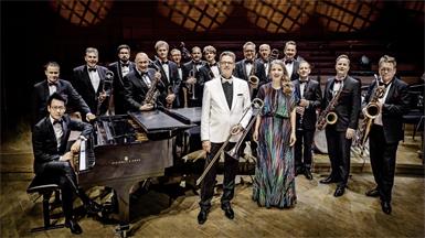 Das "Glenn Miller Orchestra" unter der Leitung von Uli Plettendorff.