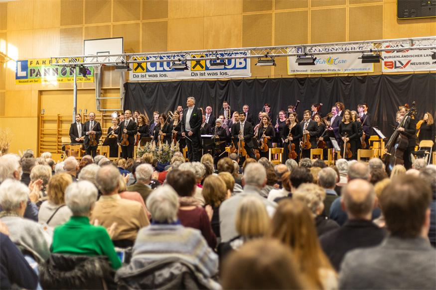Das Haydnorchester Eisenstadt sorgte in Neusiedl am See in gewohnter Marnier für einen gelungenen musikalischen Jahresauftakt.