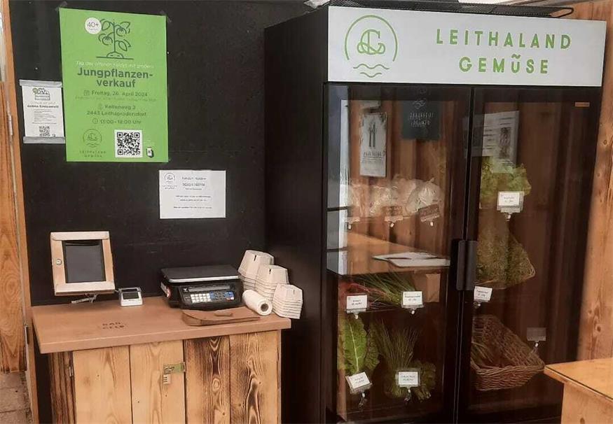 Das Leithaland Gemüse kann man sich jetzt auch rund um die Uhr im Selbstbedienungsautomaten kaufen.