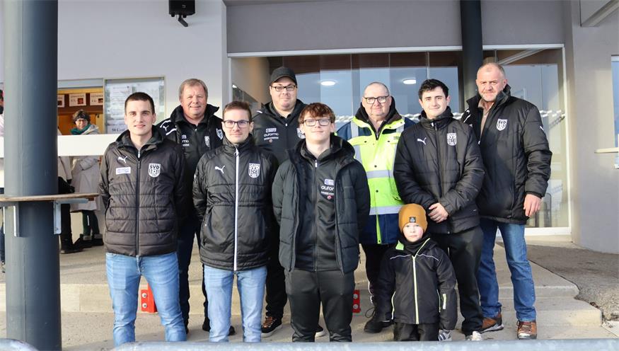 Das Team des Sportvereins Draßmarkt konnte bei der Silvesterparty viele Gäste begrüßen.