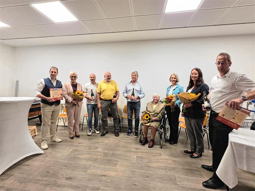 Das Team rund um Thomas und Ulrike Hochwarter hatte an dem Buch „550 Jahre Kemeten“ gearbeitet.