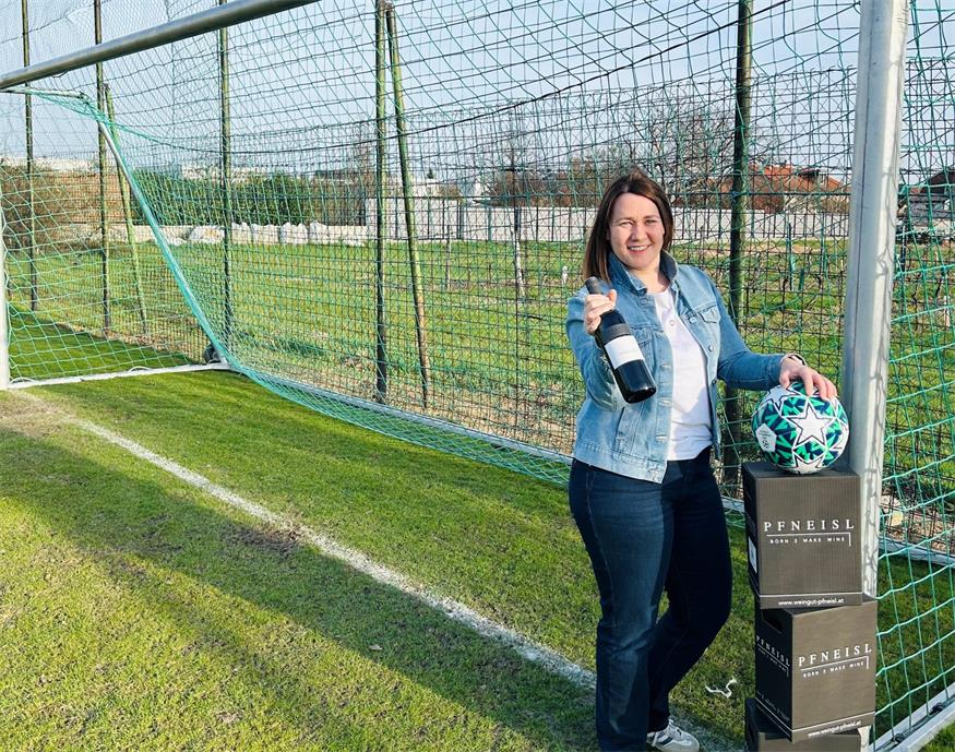 Das Weingut Lisa Pfneisl in Deutschkreutz steht für charakterstarke Rotweine mit Herkunft und Persönlichkeit.