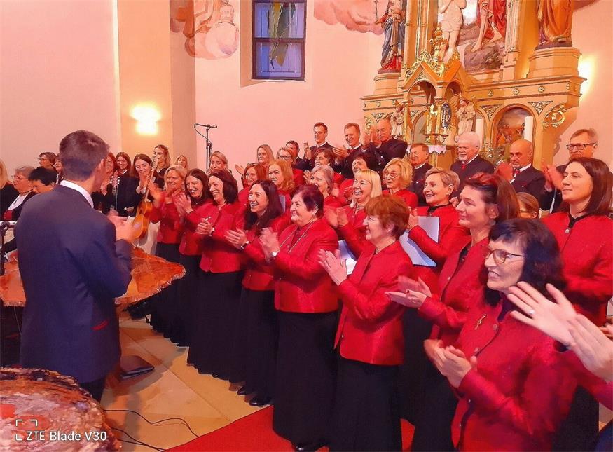 Das abwechslungsreiches Programm in der Pfarrkirche Neuberg stand heuer unter dem Motto „Frieden".