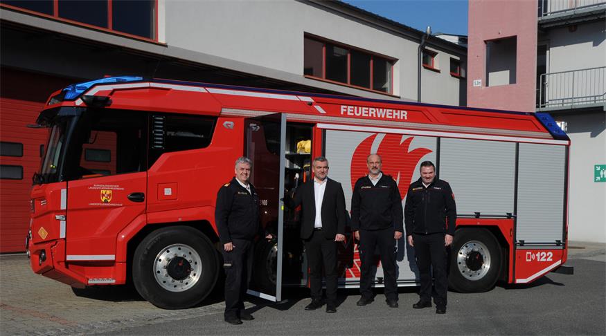 Feuerwehr präsentierte Jahresbilanz und erstes E-Tanklöschfahrzeug