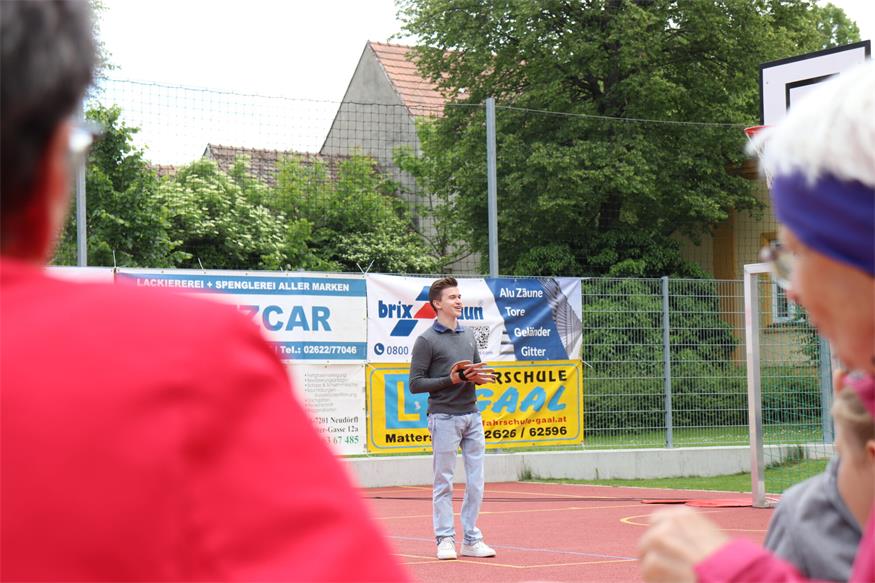 Akrobatisch: Schauturnen der „Sportunion Neudörfl Sektion Gymnastik“