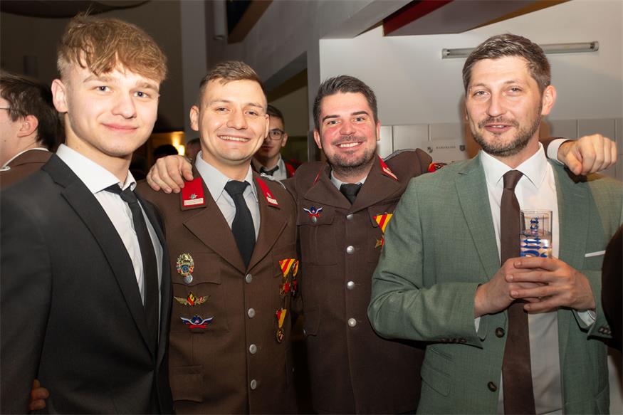 Feuerwehr Zillingtal tanzte in den Wahlsonntag