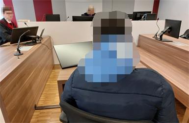 Der 14-Jährige übernahm die Verantwortung für sein bedrohliches Auftreten.