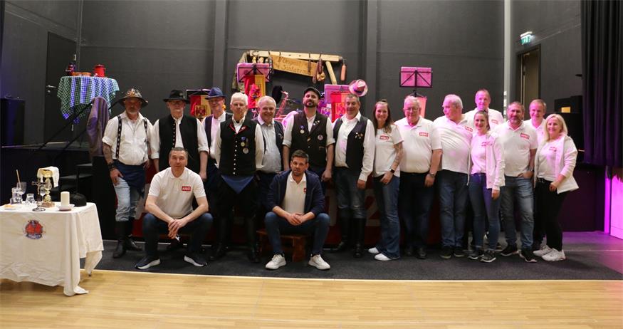 Der ARBÖ Ortsklub Neutal und die Sautanz-Musikanten luden zum "Blosical".