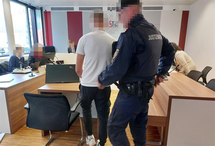 Der Angeklagte behauptete, dass ein "Marokkaner" den Handydiebstahl in Auftrag gegeben habe.