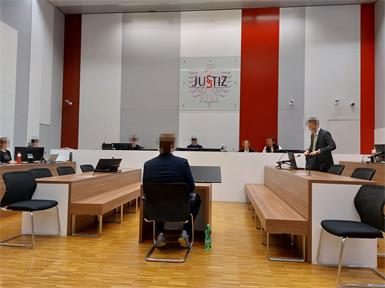 Der Angeklagte hatte sich nur zu einem kleinen Teil der Vorwürfe schuldig bekannt.