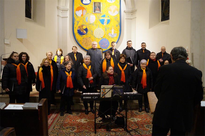 Der Chor Cantate nova verzauberte Neudörfl im Advent