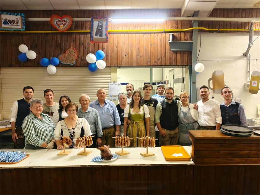 Der Chor und die Tamburizza Frankenau rund um Obmann Karl Horvath luden zum traditionellen Oktoberfest und sorgten mit Musik und Geselligkeit für ein unterhaltsames Wochenende.
