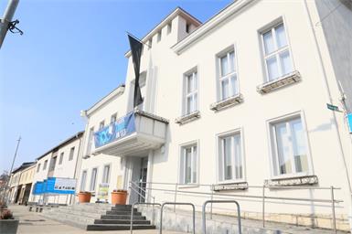 Der Gemeinderat tagte bei seiner jüngsten Sitzung im Rathaus zu einem Grundstücksverkauf.