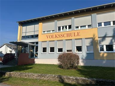 Der Großteil der Bürger:innen von Deutsch Schützen-Eisenberg sprach sich für den Erhalt der Volksschule aus.
