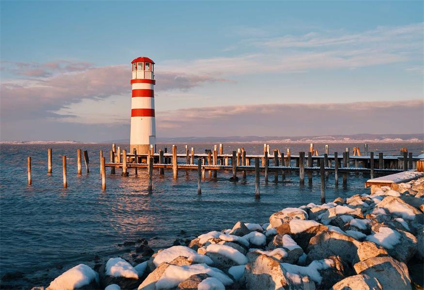 Der Leuchtturm in Podersdorf als eines der burgenländischen "Tourismus-Wahrzeichen".