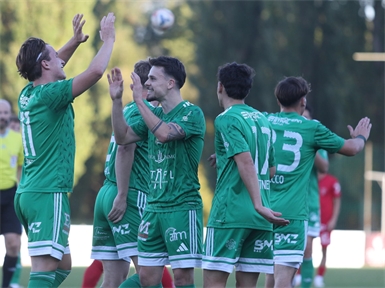 Der MSV bejubelte einen knappen Derbysieg.