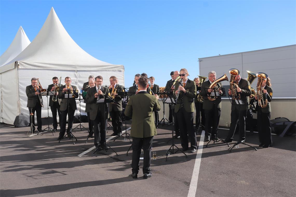 Der Musikverein Müllendorf war für die musikalische Umrahmung der Feierlichkeit ...