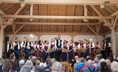 Der Musikverein Weinland bei seinem Frühlings-Konzert in Neckenmarkt.