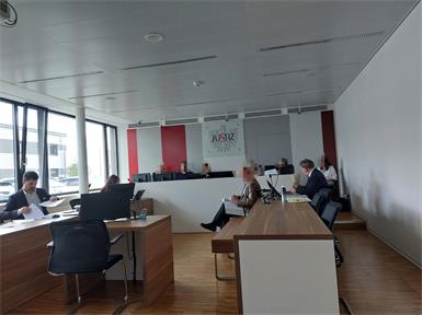 Der Prozess gegen den suspendierten Amtsleiter wurde neuerlich vertagt.
