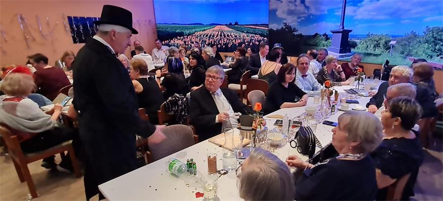 „Kleiner Opernball“ der Draßburger Pensionisten
