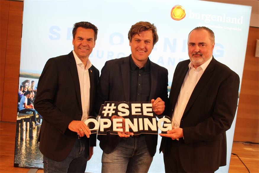Der See & die Burgenland-Sonne: Burgenland-Tourismus-Geschäftsführer Didi Tunkel, Daniel Huper, der das "Beach & Surf Fest" abwickelt, und Landeshauptmann Hans Peter Doskozil (v.l.) präsentierten das Programm. 
