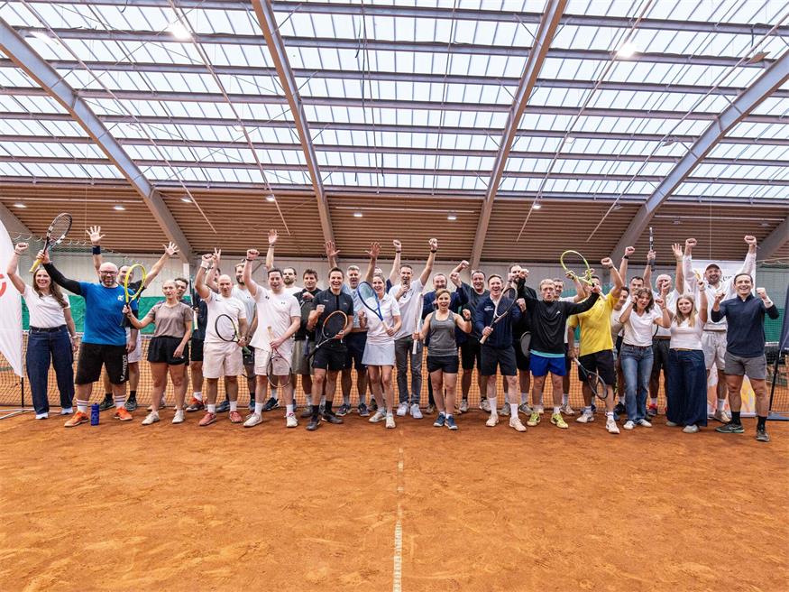 Der Tennisplatz stand diesmal ganz im Zeichen des Events GAME.SET.FUTURE des run4future business club.