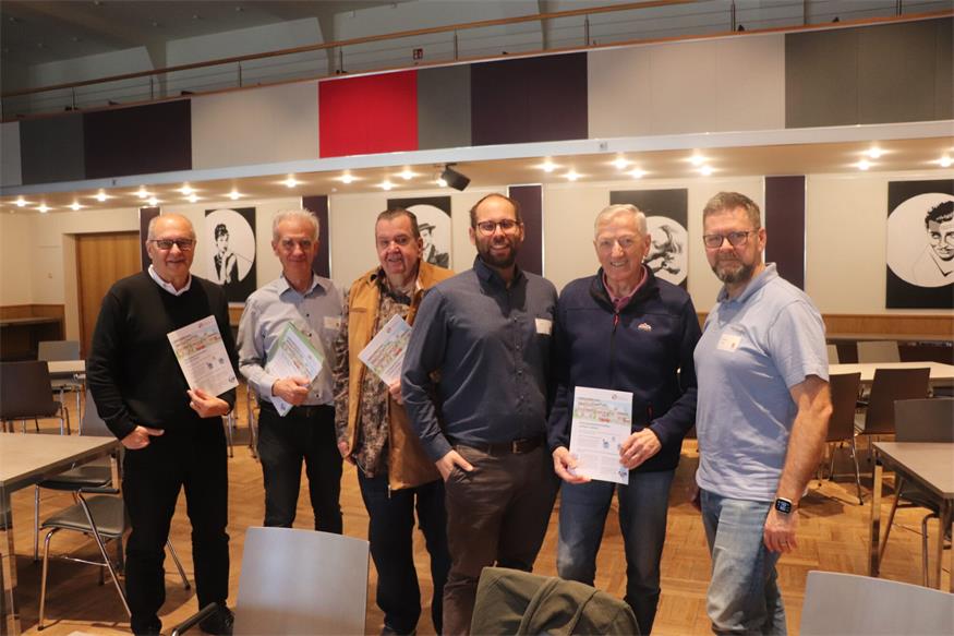 Der Vorstand der EEG Neudörfl mit Neumitgliedern: Erich Steiger, EEG-Neudörfl-Obmann Christian Schügerl, SPÖ-Gemeinderat Walter Horvath, EEG-Vizeobmann Raphael Fink, Beppo Giefing und EEG-Kassier Michael Sgarz.