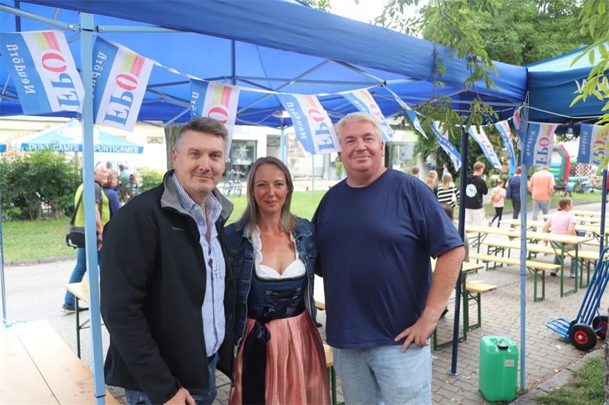 Neudörfler Dorffest: Hauptstraße verwandelte sich erneut in Festmeile