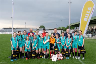 Der erste Platz beim BILLA Mädchen-Cup in Parndorf ging an den SV Willendorf.