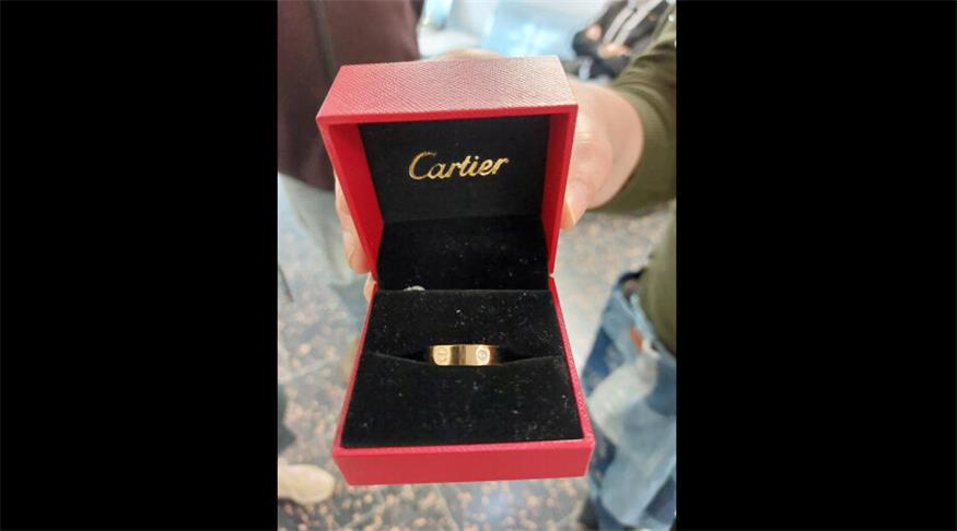 Der falsche "Cartier"-Ring ist jetzt wieder im Besitz der Bulgarin.