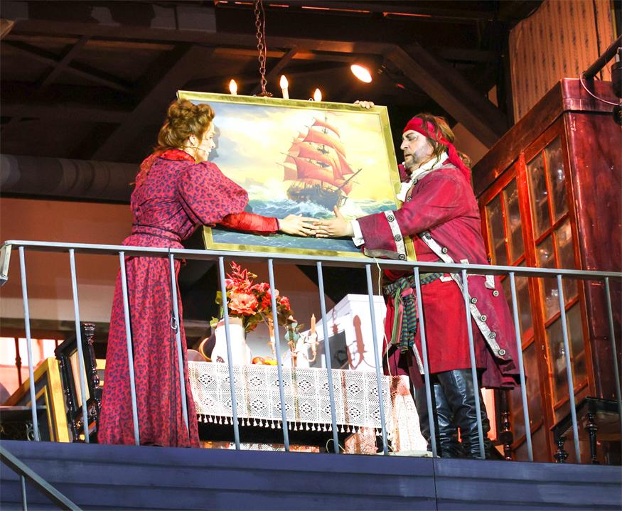 „Fliegender Holländer“ ankert in St. Margarethen