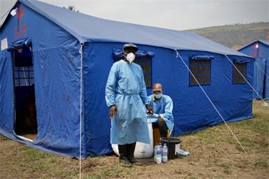 Derzeit werden 830 Menschen mit Ebola behandelt oder sind in Isolation