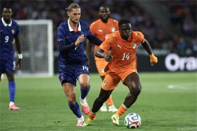Diakite im Teameinsatz gegen Frankreich