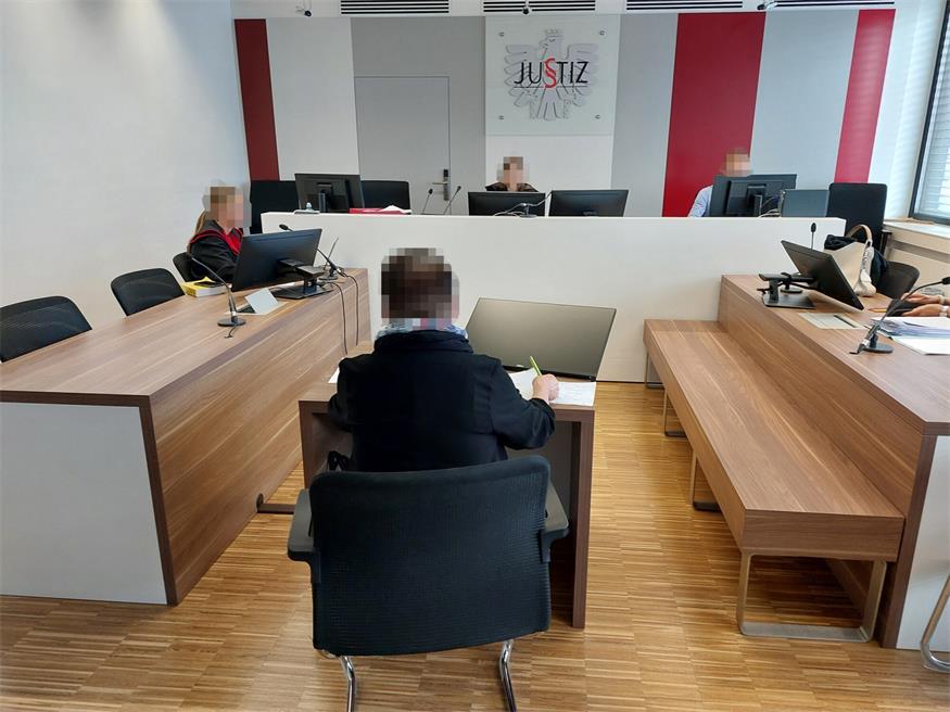 Die 70-jährige Angeklagte gab schließlich doch zu, einen Fehler gemacht zu haben.