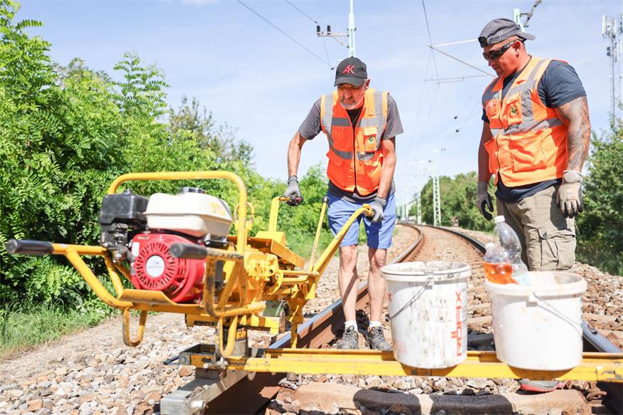 Die AK Burgenland-Jobtour führte Präsident Gerhard Michalitsch zur Raaberbahn in Wulkaprodersdorf.